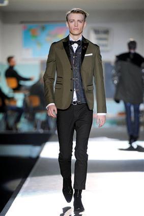 طلاب أشقياء أم معلمون سيئون حملة Dsquared لخريف وشتاء 2012-2013